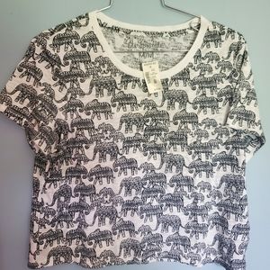 NWT Aeropostale Elephant Cropped Top